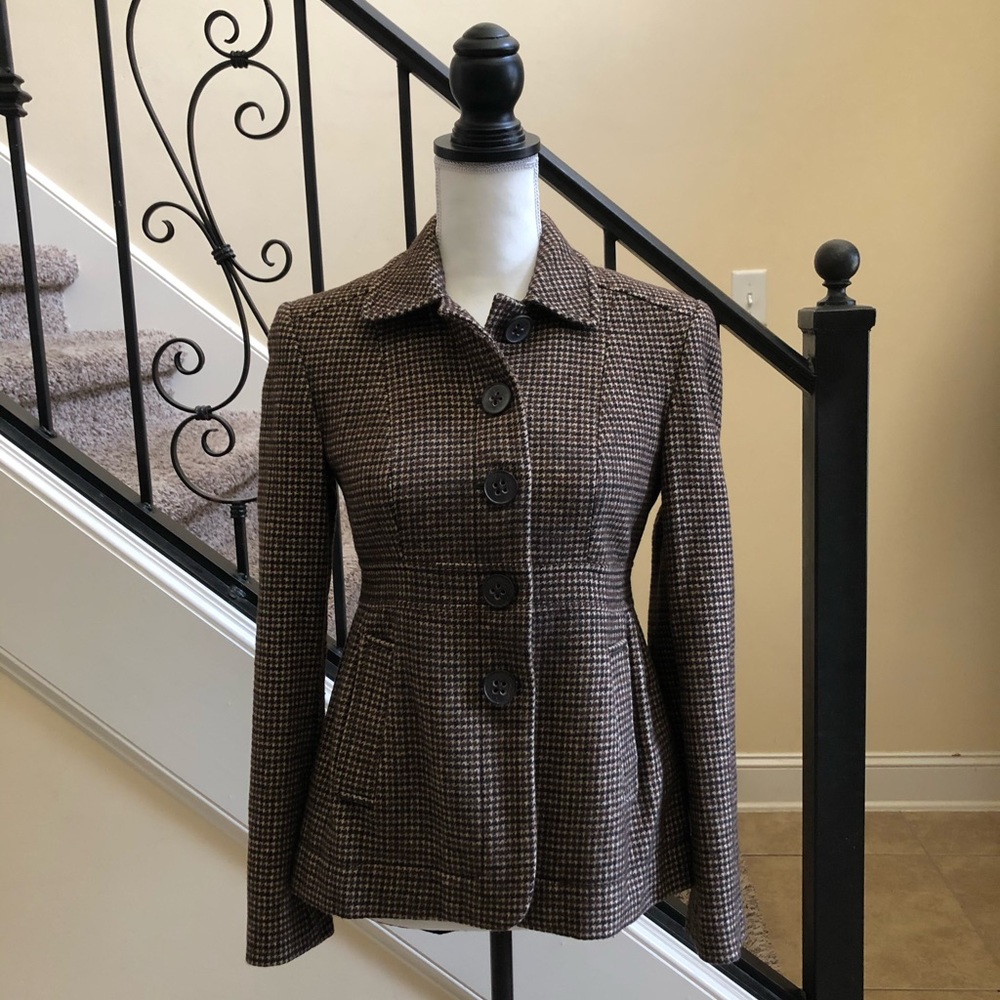 Banana Republic Peplum Style Coat Size 0